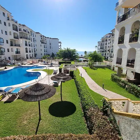 Marina De La Duquesa Beachfront Appartment Castillo de Sabinillas Exterior photo